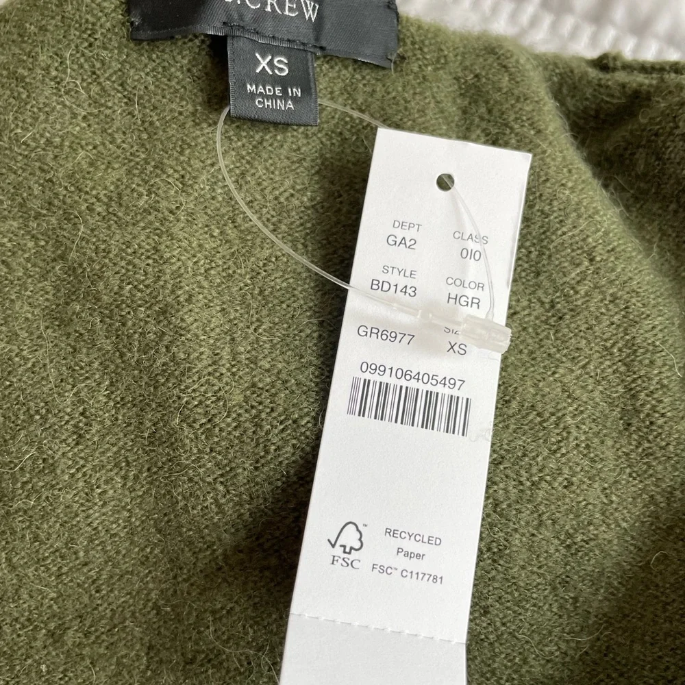 J. Crew Turtleneck Sweater NWT - Picture 4 of 5